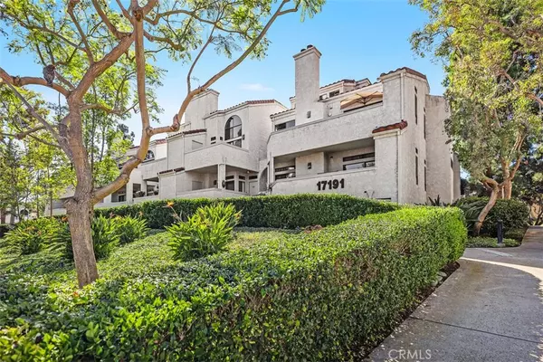 Huntington Beach, CA 92649,17191 Corbina #110