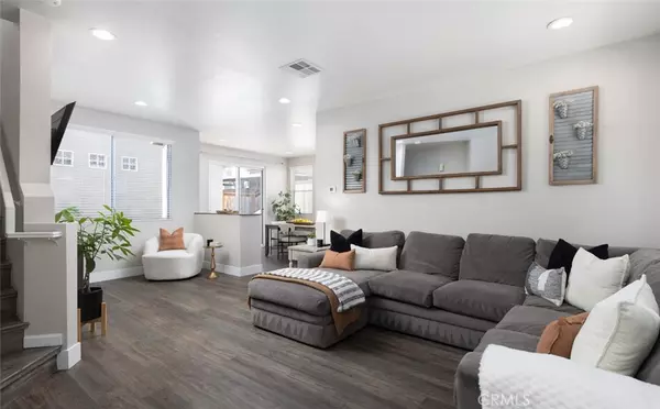 Rancho Santa Margarita, CA 92688,175 Calle De Los Ninos