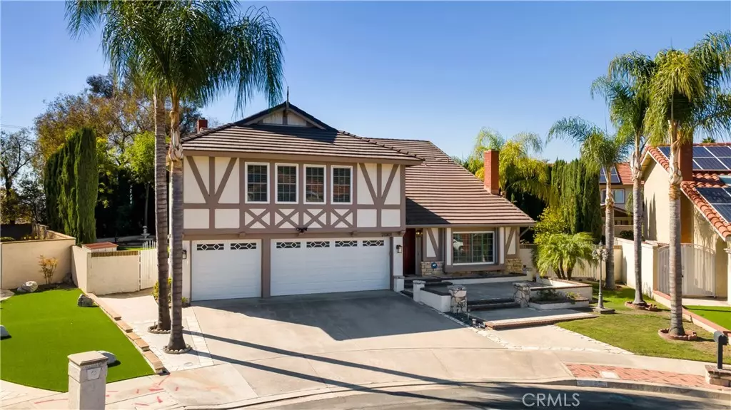 21301 Calle Recreo, Lake Forest, CA 92630
