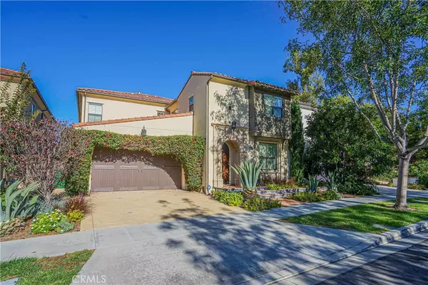 65 Rolling Green, Irvine, CA 92620