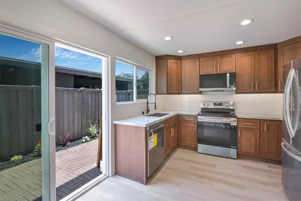 Irvine, CA 92620,229 Springview