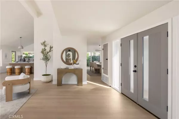 Tustin, CA 92780,17841 Lucero