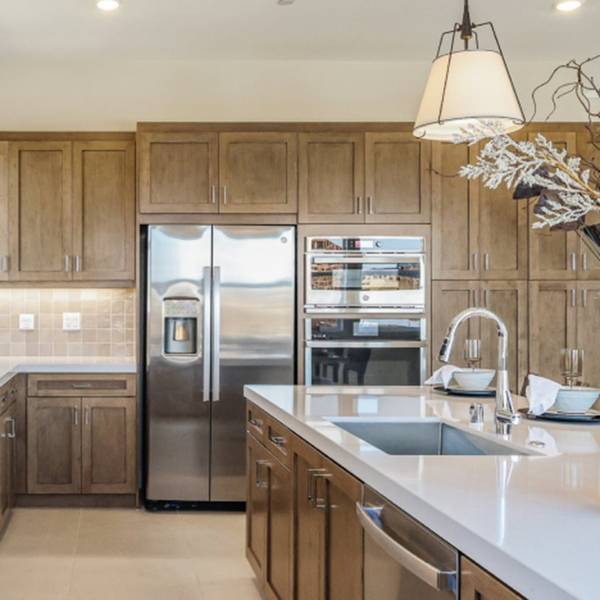 Irvine, CA 92618,175 Proctor