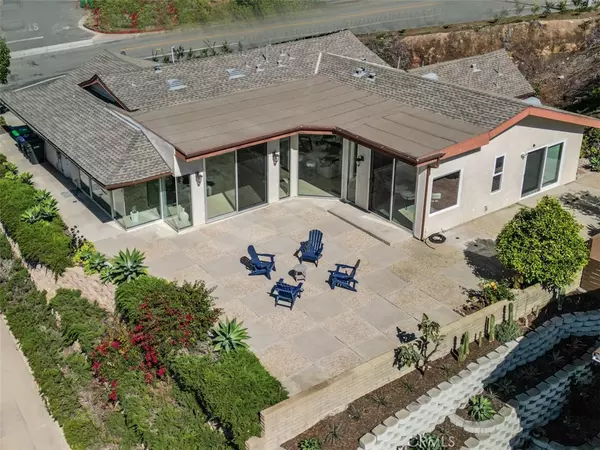 Laguna Beach, CA 92651,2615 Temple Hills