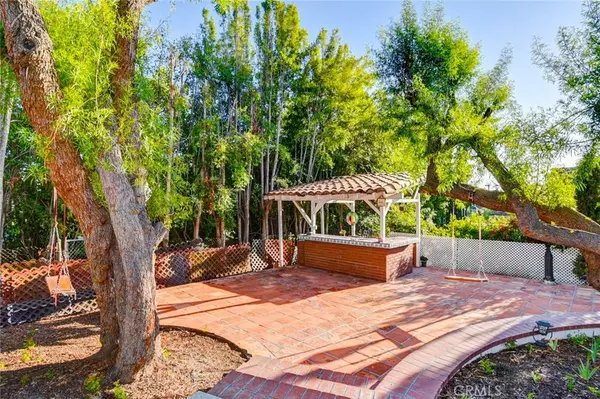 Yorba Linda, CA 92886,19110 La Pradera
