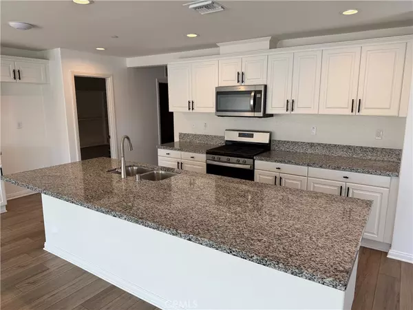 Menifee, CA 92585,28341 Digger