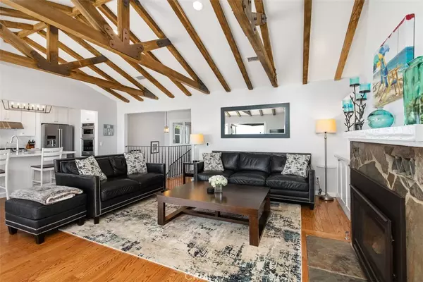 Laguna Beach, CA 92651,2670 Solana