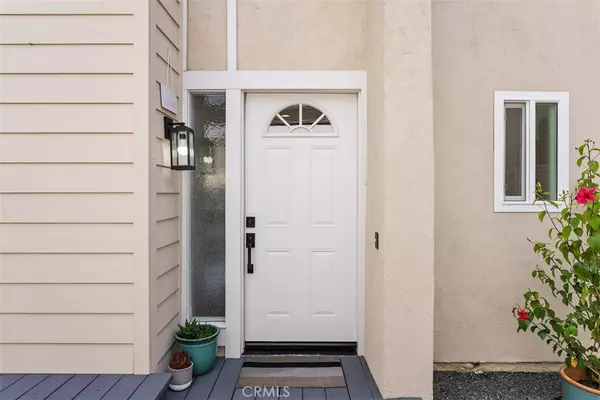 Huntington Beach, CA 92648,19662 Stern Lane