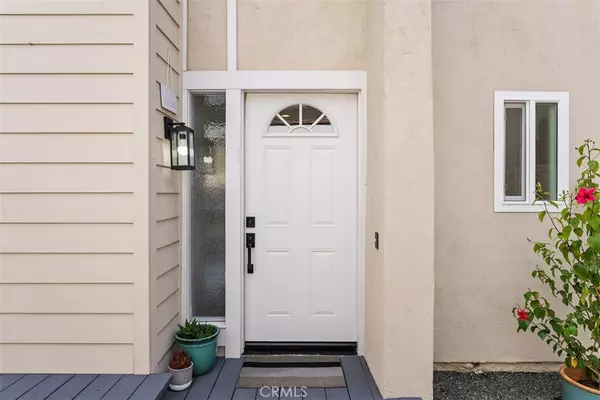 Huntington Beach, CA 92648,19662 Stern Lane