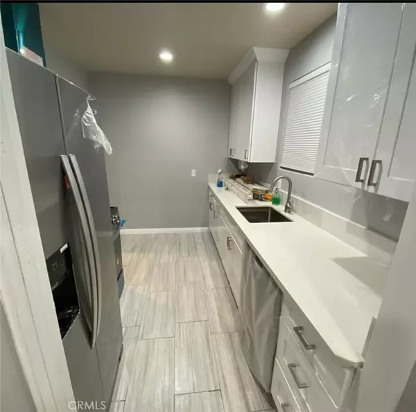 San Diego, CA 92115,4422 48TH Street