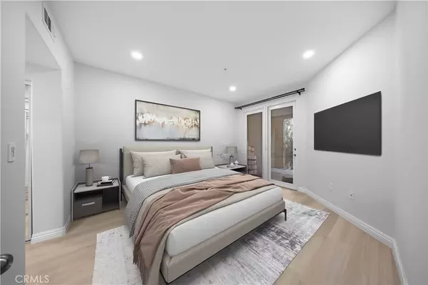 Irvine, CA 92612,2253 Martin #106