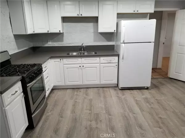 29 Palms, CA 92277,73550 Two Mile #9