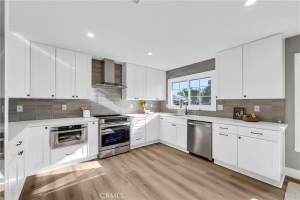 Brea, CA 92821,273 Saint Crispen