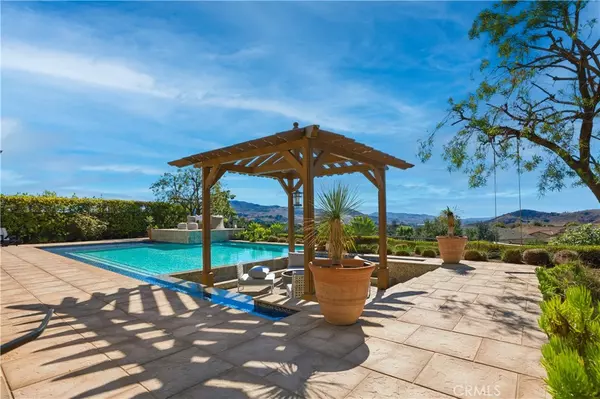 Rancho Mission Viejo, CA 92694,8 Cadencia ST