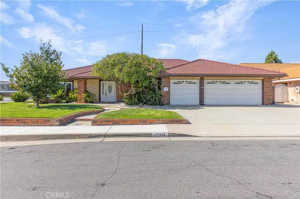 Fountain Valley, CA 92708,18241 Devonwood