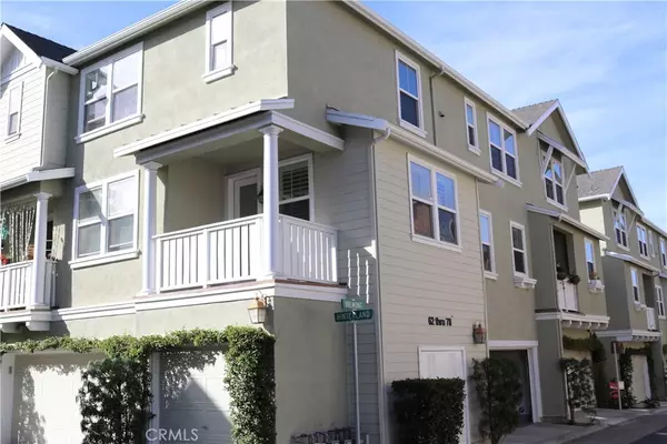 Ladera Ranch, CA 92694,64 Valmont WAY