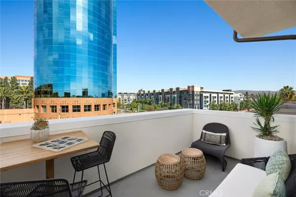 1818 E. 1st ST #500, Santa Ana, CA 92705