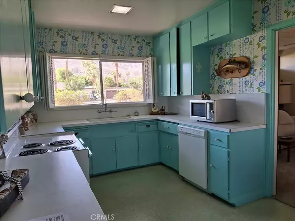 Rancho Mirage, CA 92270,72424 Desert DR