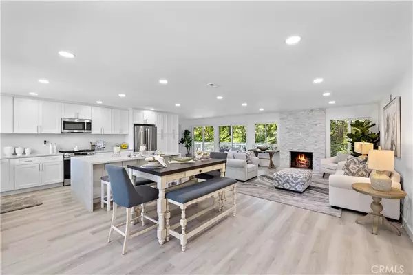 Mission Viejo, CA 92692,23902 VIA LUGONES