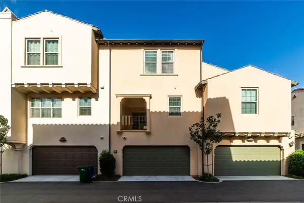 Irvine, CA 92618,153 Milky