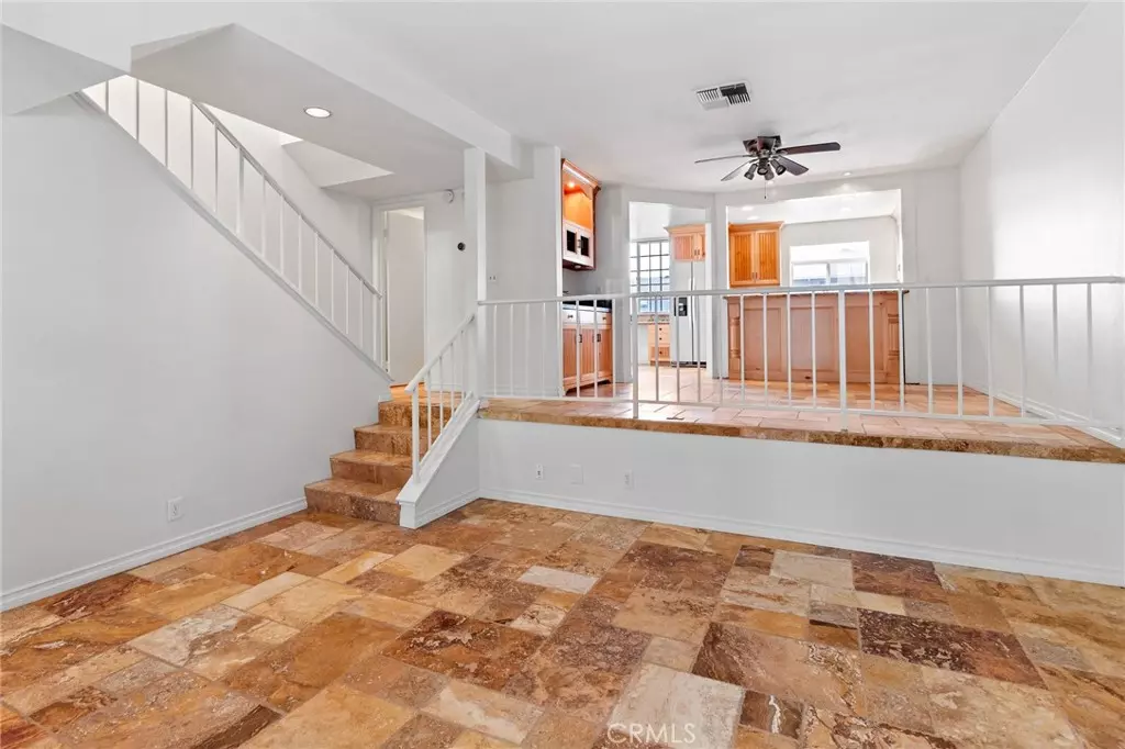 Costa Mesa, CA 92626,2330 Vanguard WAY #C103