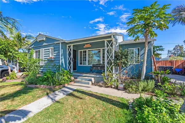 Santa Ana, CA 92706,2137 Tamy LN