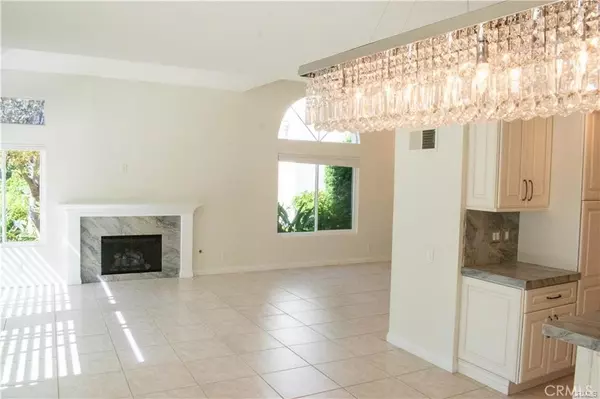 Rancho Santa Margarita, CA 92688,35 Calle Melinda