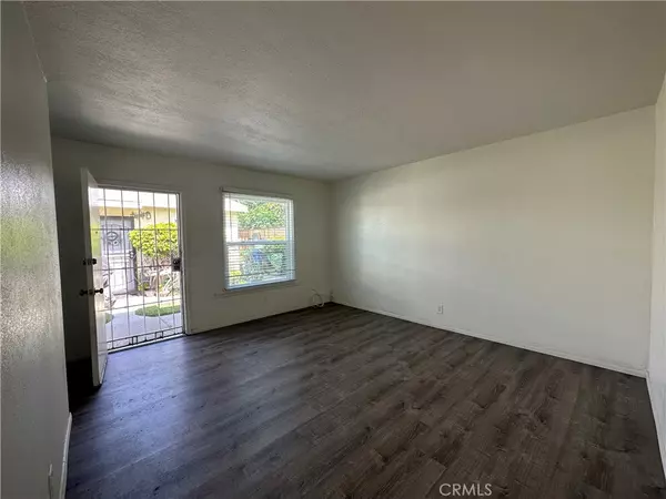 14416 Orange AVE #D, Paramount, CA 90723