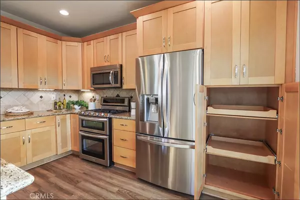 Aliso Viejo, CA 92656,9 Trofello