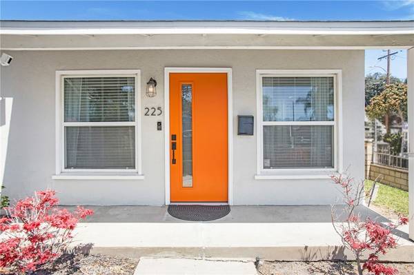 Santa Ana, CA 92707,225 E Occidental ST