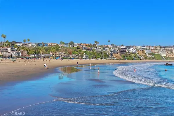 Corona Del Mar, CA 92625,3130 Breakers