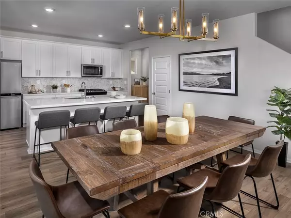 Redlands, CA 92374,2051 Meyer LN