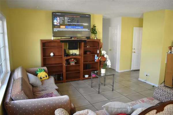 Palmdale, CA 93550,38251 Lisman