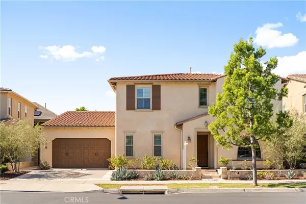 18 Windrow RD, Tustin, CA 92782