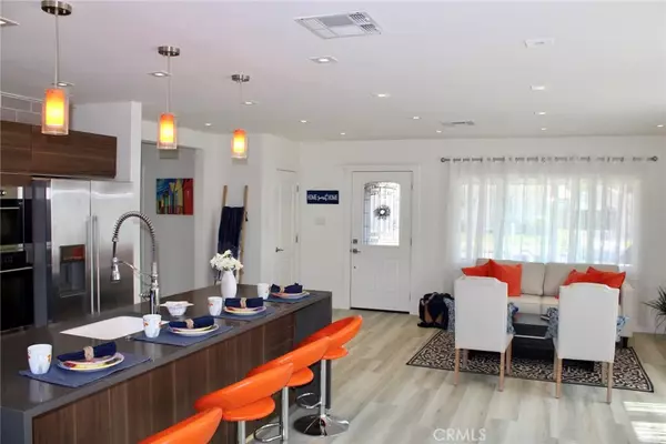 Long Beach, CA 90808,7129 E Peabody ST