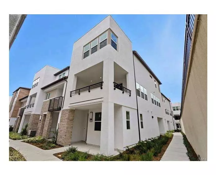 2720 Everly DR, San Diego, CA 92108