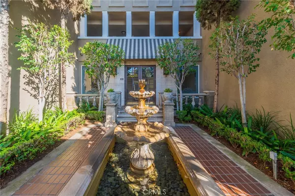 West Hollywood, CA 90069,8455 Fountain AVE #108