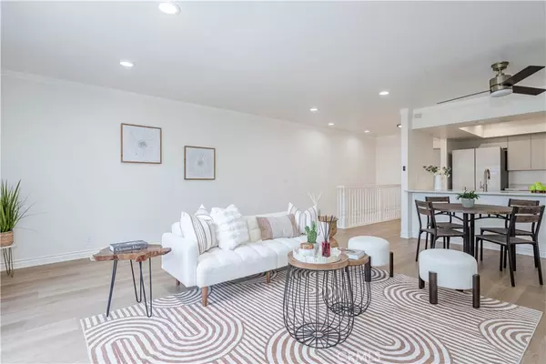 1988 Junipero AVE, Signal Hill, CA 90755