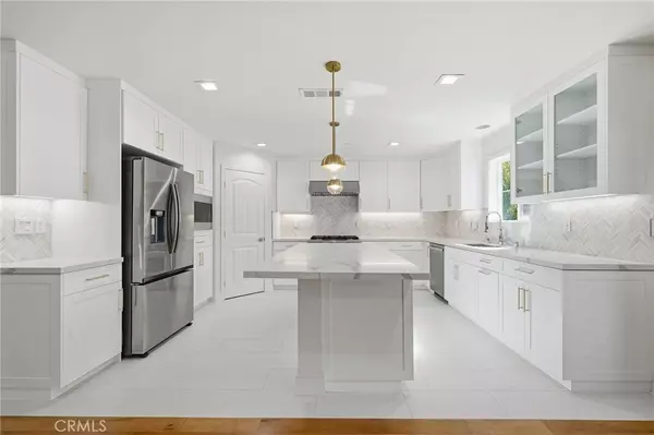 Costa Mesa, CA 92627,317 Rochester