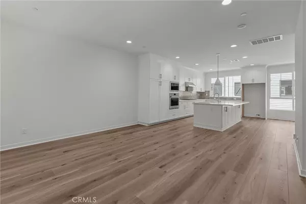 Carlsbad, CA 92008,2524 Elderberry LN