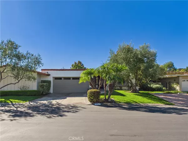 Newport Beach, CA 92660,519 Vista Flora