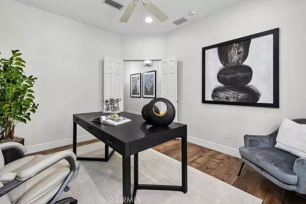 Rancho Santa Margarita, CA 92688,40 Taos