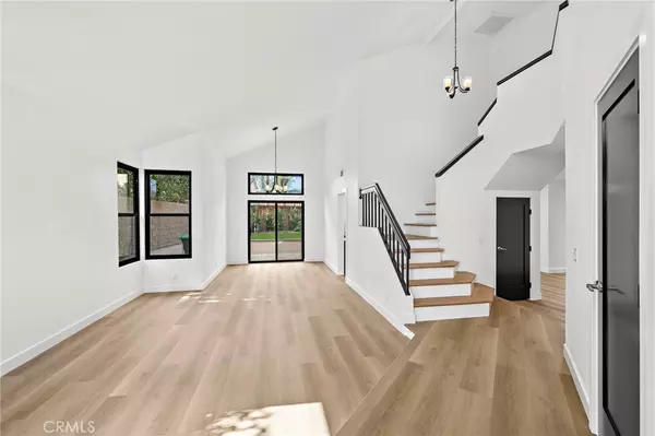 Rancho Santa Margarita, CA 92688,1 San Vincente