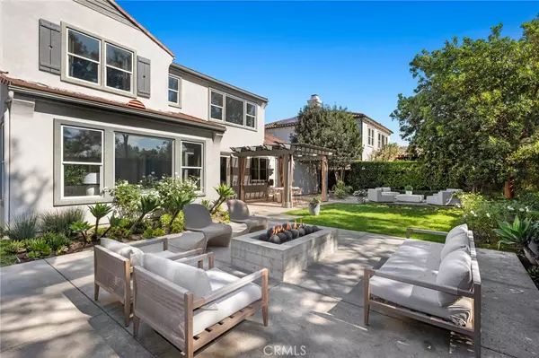 Newport Beach, CA 92660,50 Whitehall LN