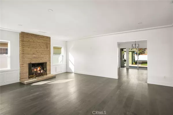 Long Beach, CA 90806,2451 Daisy