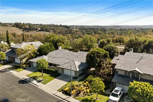 Laguna Hills, CA 92653,39 Carriage Hill LN