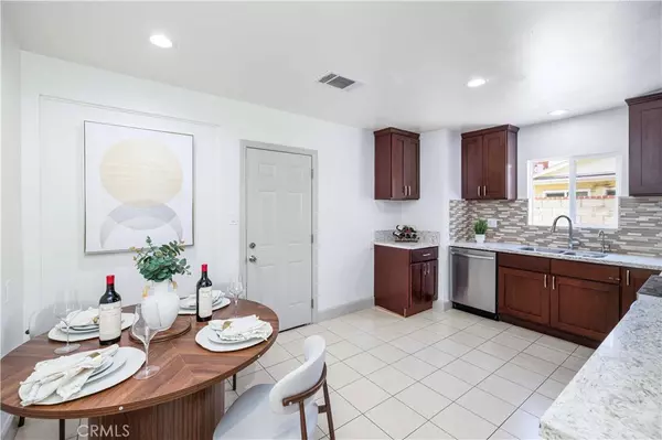 Westminster, CA 92683,8902 Mcclure Ave