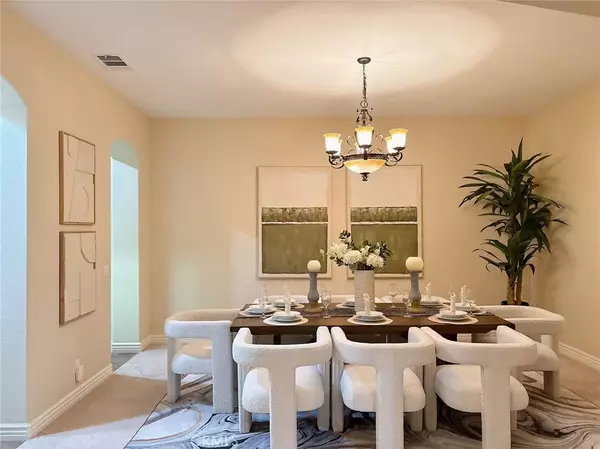 Corona, CA 92883,8287 Soft Winds