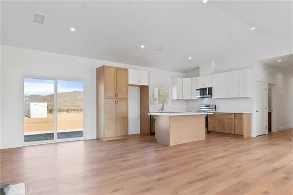 Apple Valley, CA 92308,11725 Lagartijo DR