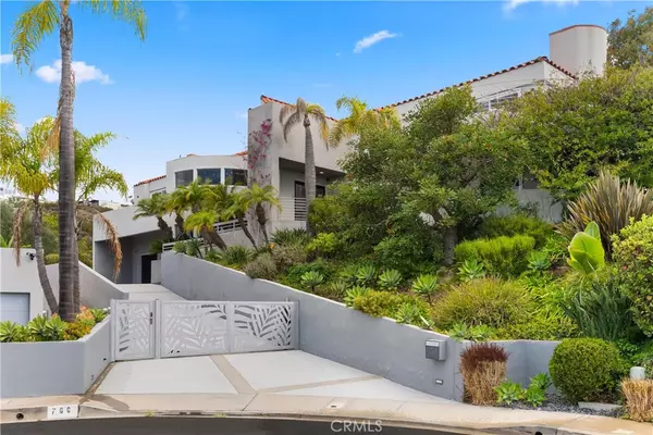 766 Pelican Drive, Laguna Beach, CA 92651